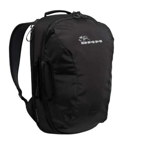 Short Haul Black 30L DMM 01